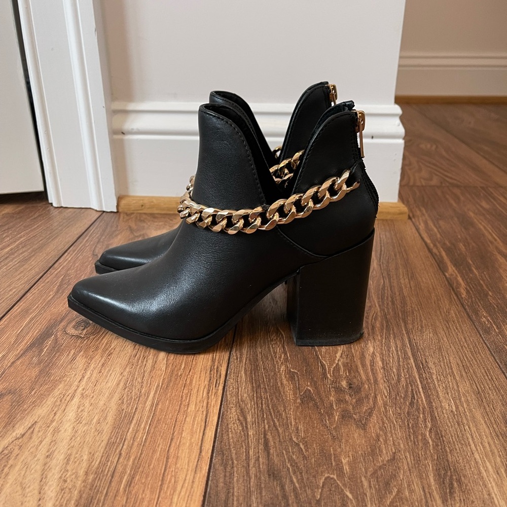 Steve Madden Ankle Boots